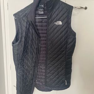 North face puffer vest